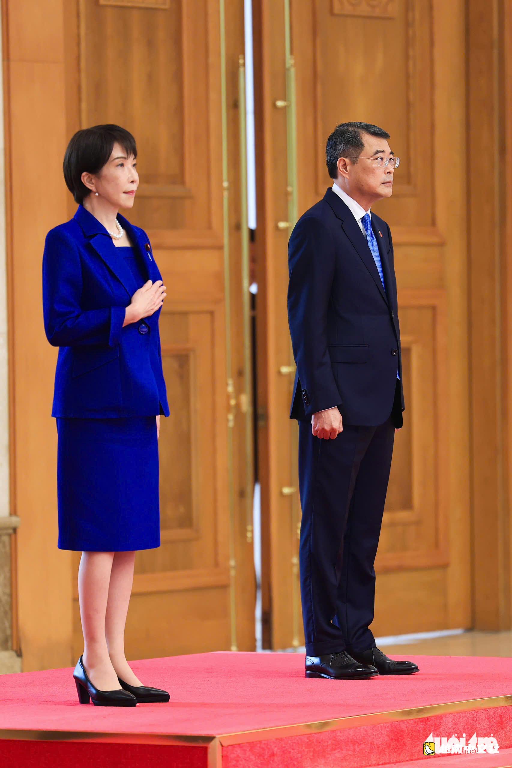 日本首相高市早苗在政府總部正式歡迎儀式