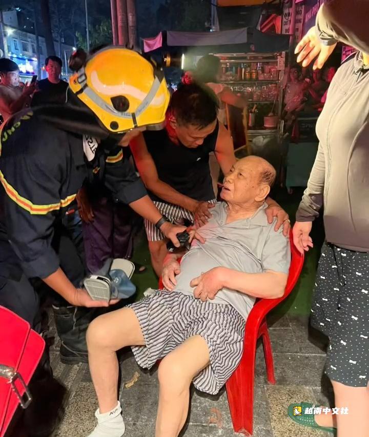 成功救出陳興道街火災中的4人,緊鄰2025年發生火災的螺螄粉店