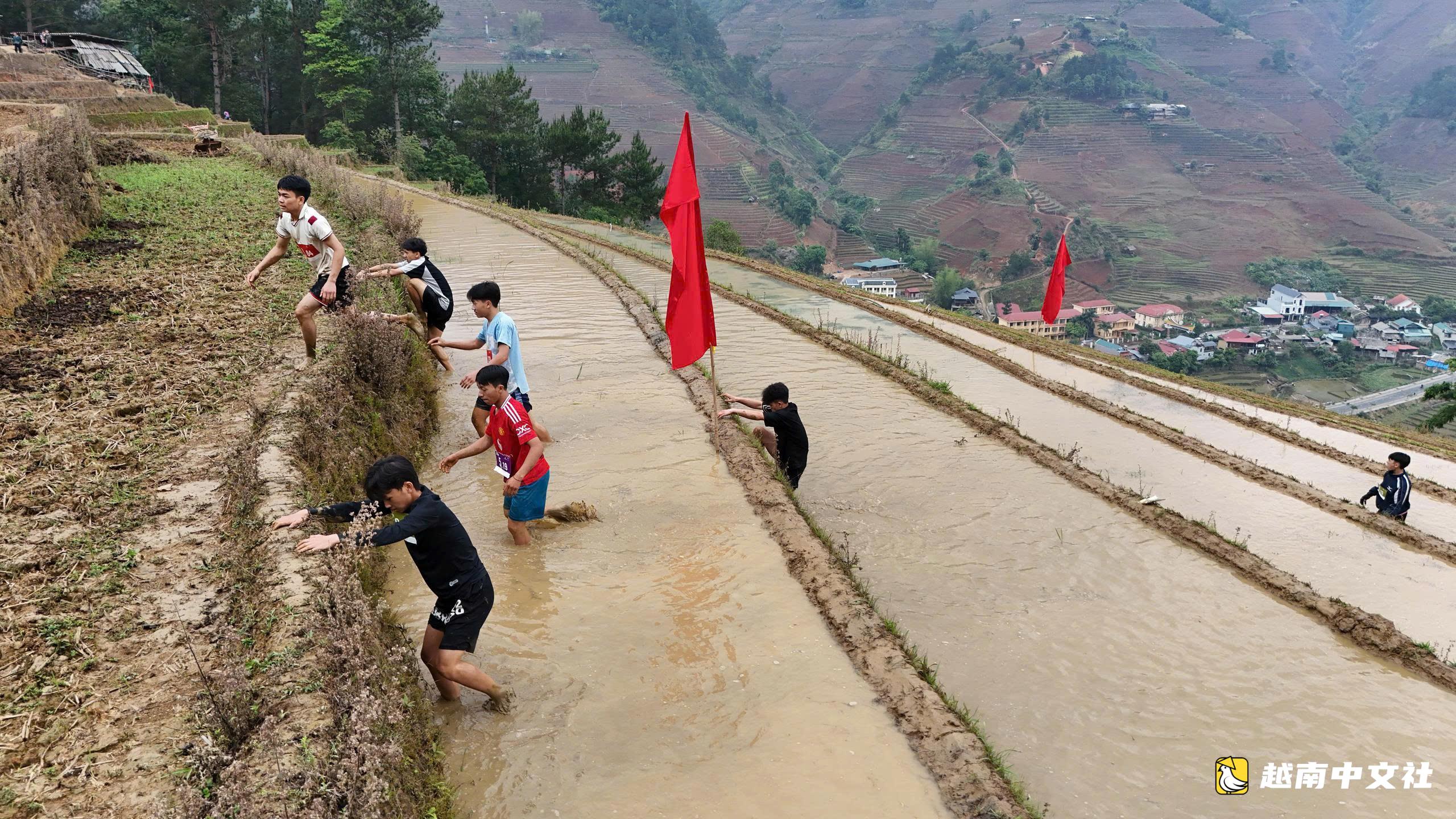 越南最具特色的跑步比賽:爭先攀爬木倉寨梯田
