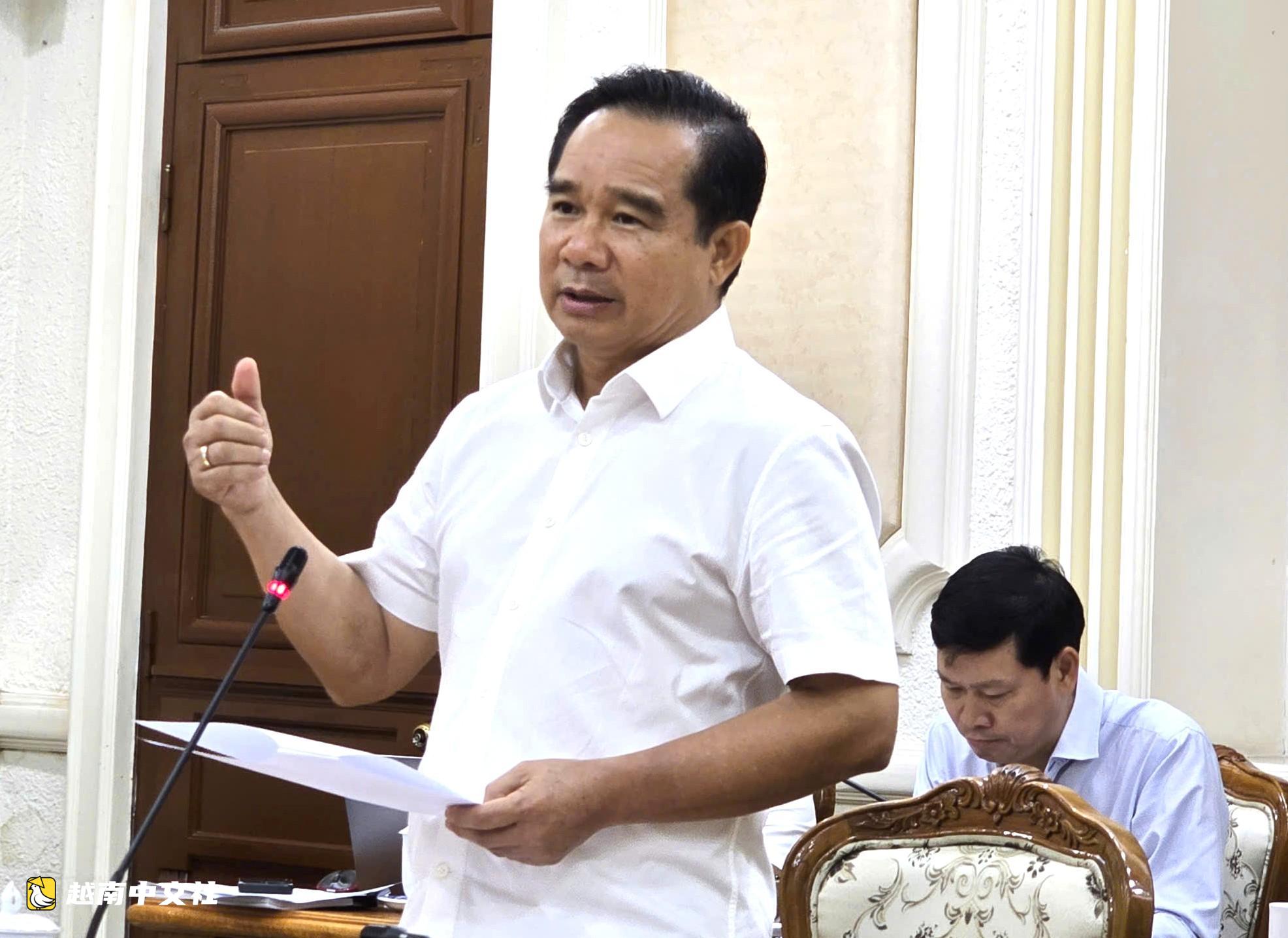 越南胡志明市主席阮文得:基本解決838個積壓項目的障礙,將繼續排查再解決更多