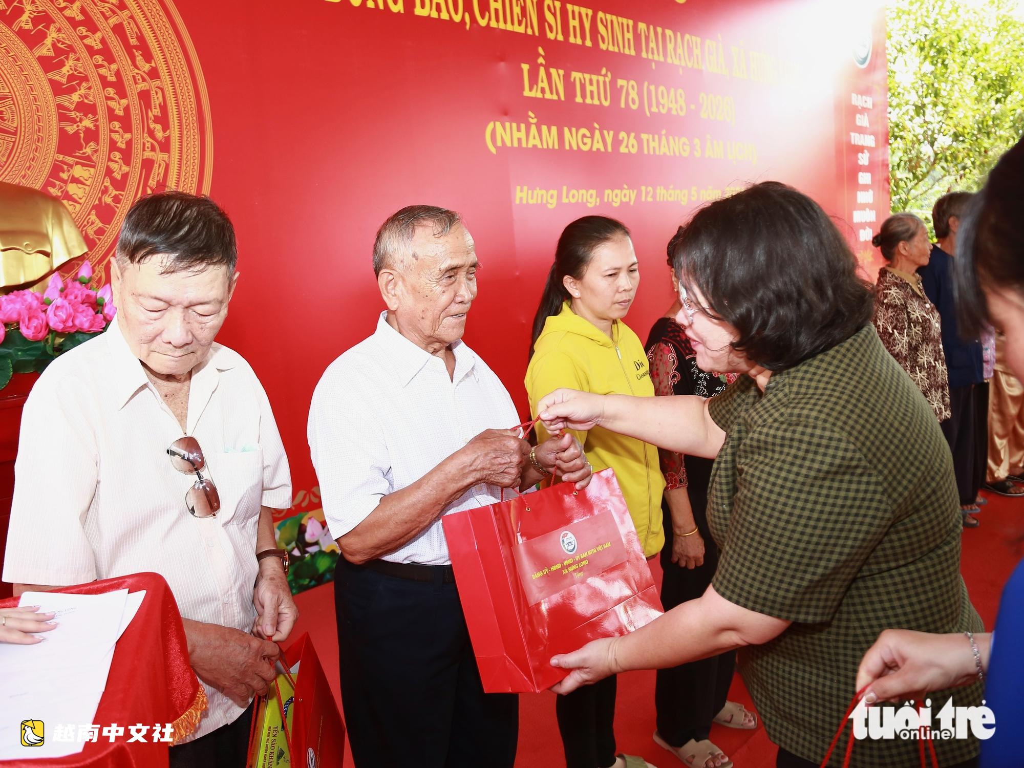 越南胡志明市:逾200名在Rạch Già - Hưng Long犧牲的同胞和戰士獲追思