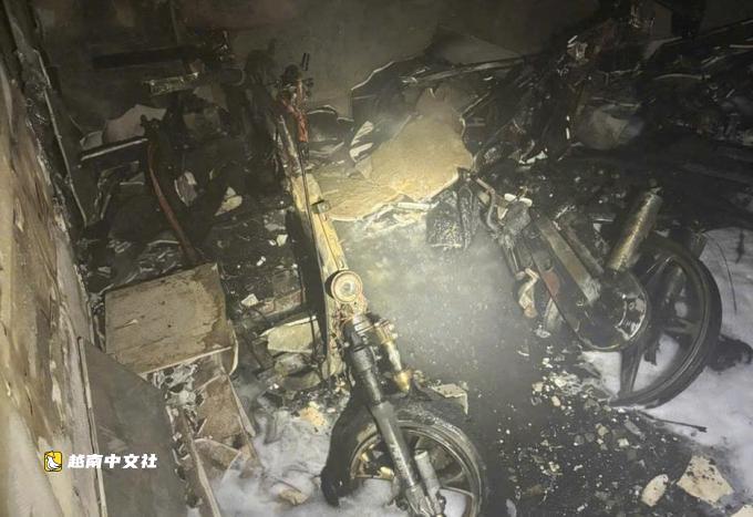 越南芽莊市中心酒店起火,遊客緊急逃生