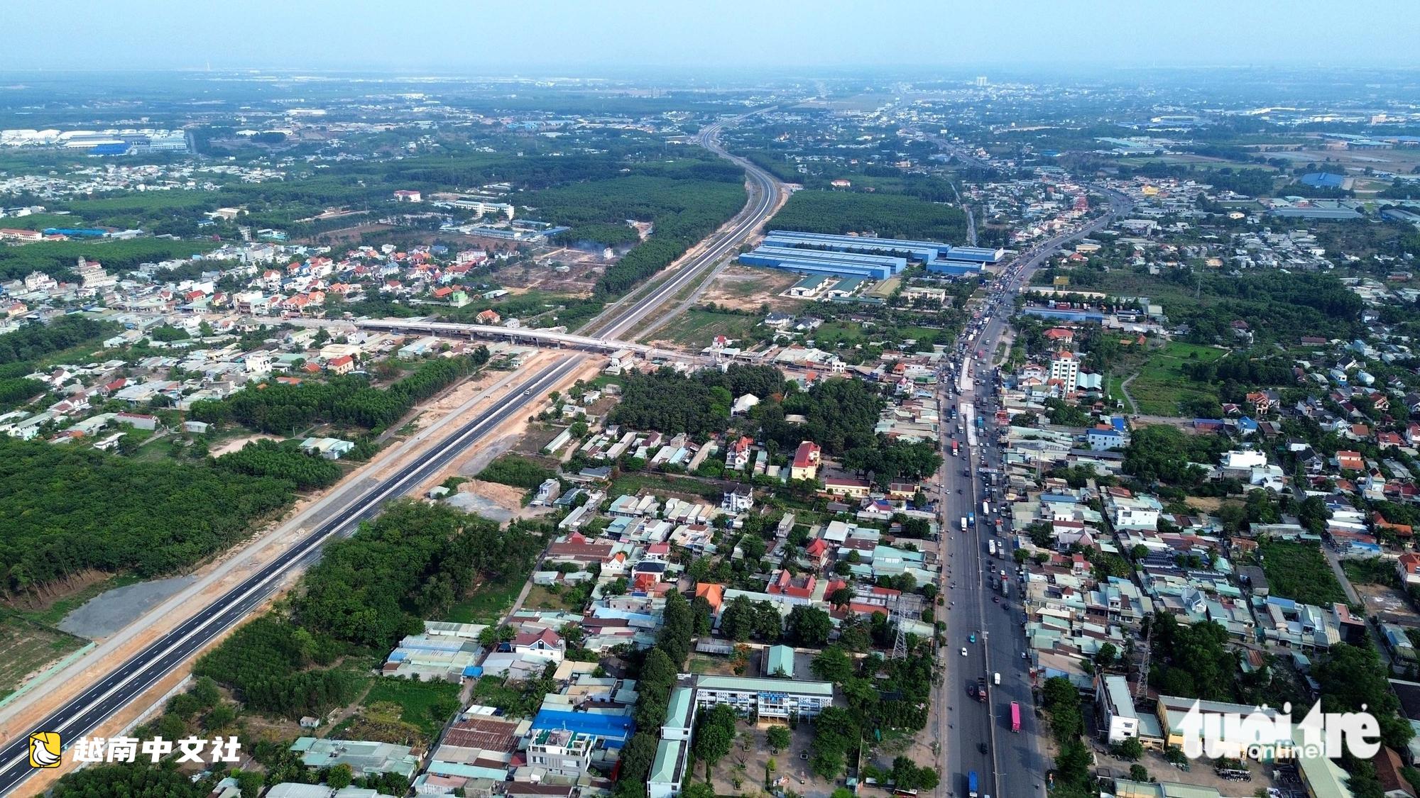 越南邊和-頭頓高速公路經過同奈市區段,司機應注意什麼?