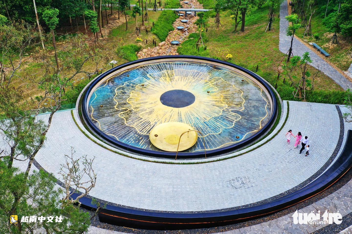 越南乂安省蓮花鄉廟會開幕,激發發展渴望