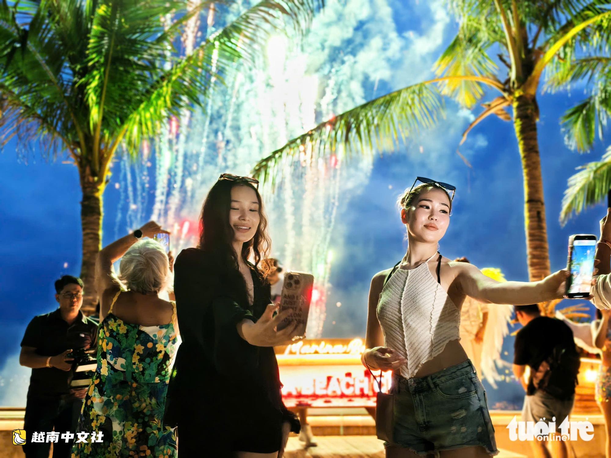 越南芽莊:欣賞‘十億級’日落,體驗首個夜間海灘