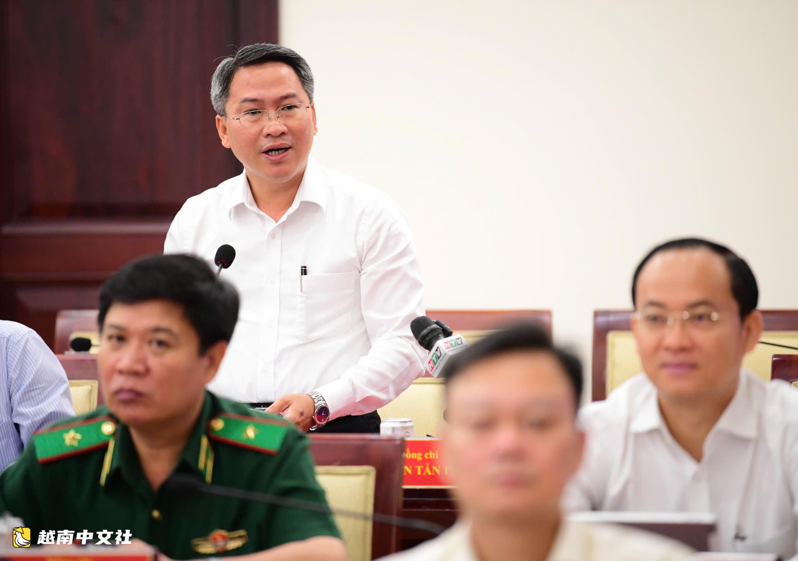越南胡志明市市委書記陳流光:胡志明市鼓勵通過考試和考核為優秀人才進入系統騰出空間