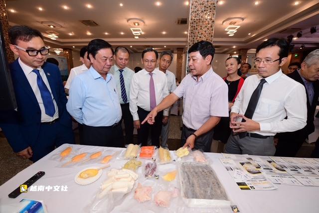 越南‘農業綠色轉型——從技術到市場’研討會正在舉行