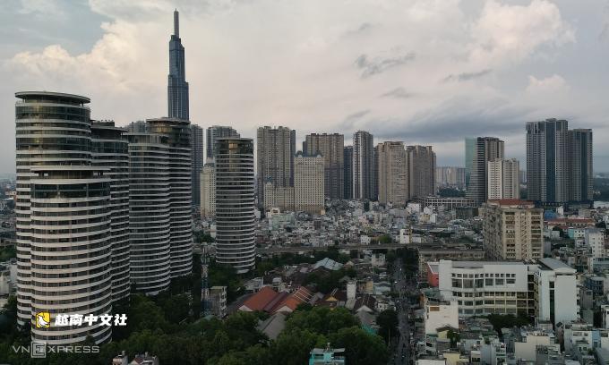 越南胡志明市CBD因高樓林立而‘窒息’