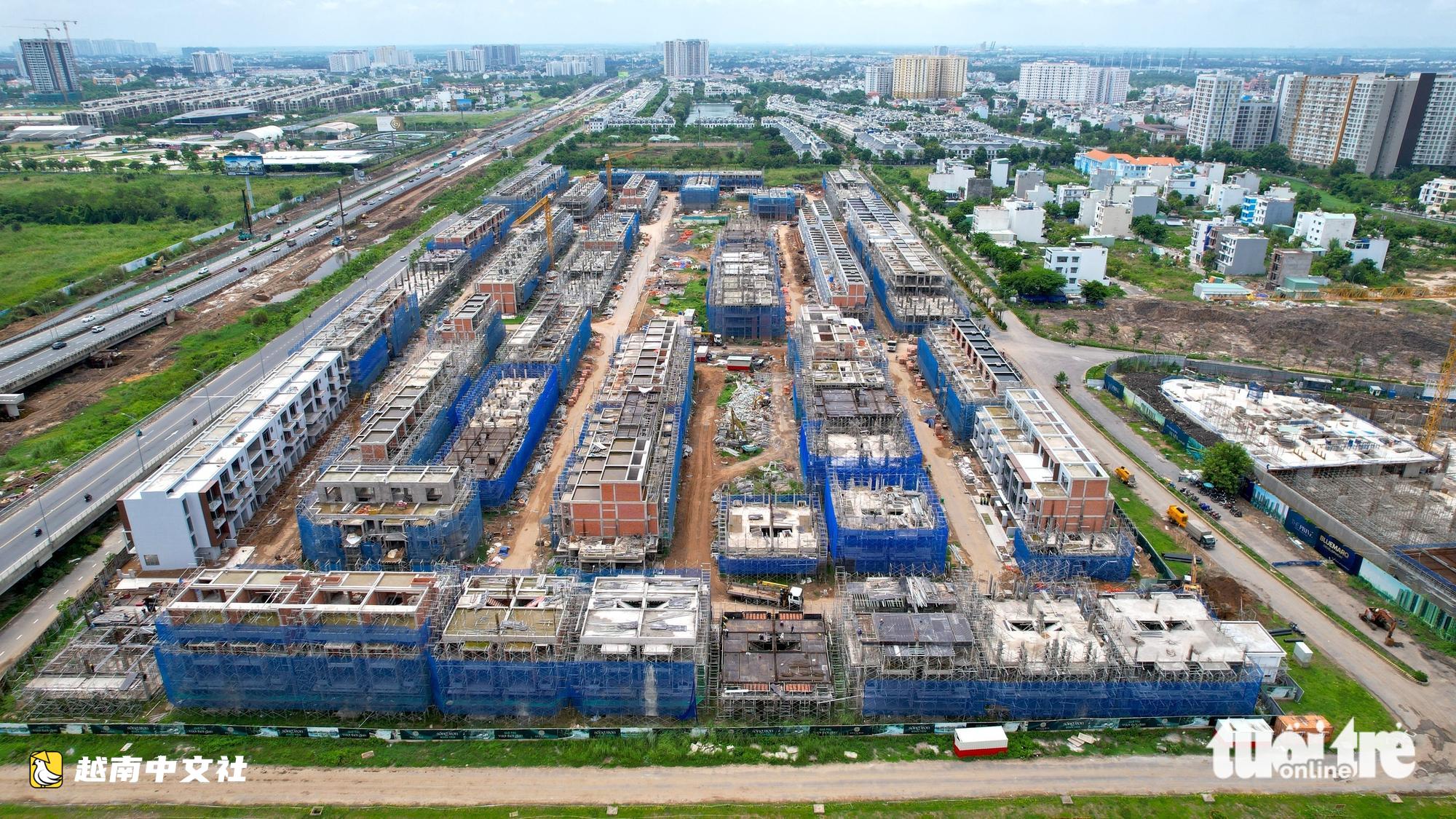 越南安富立交周邊多個房地產項目正加緊建設 | 無人機航拍系列