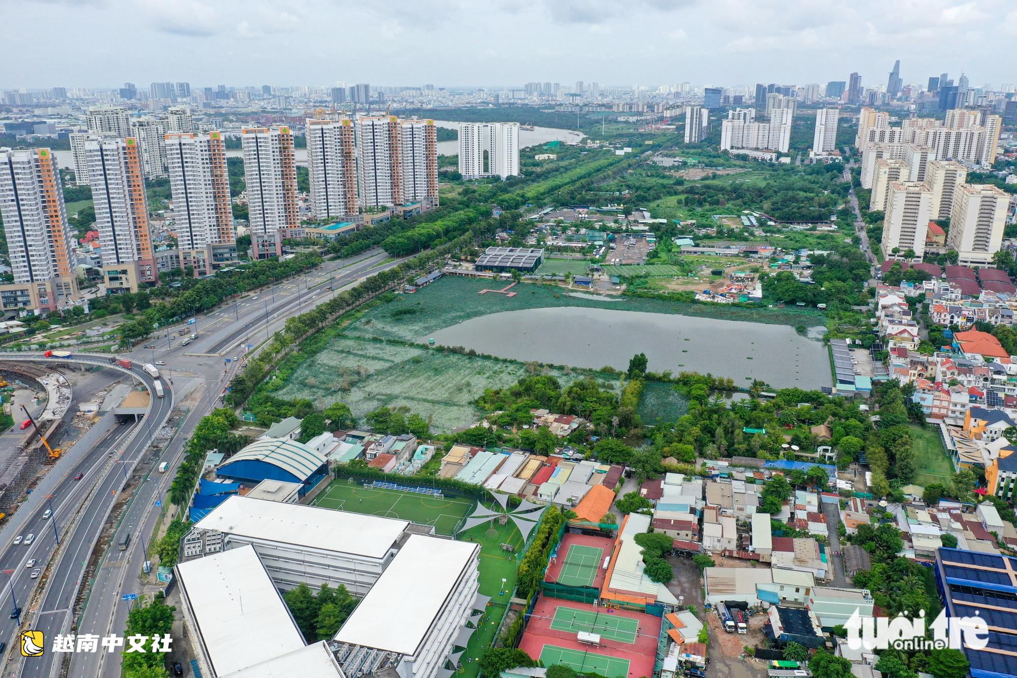 直击越南守添-隆城地铁70-80米深地质钻探现场