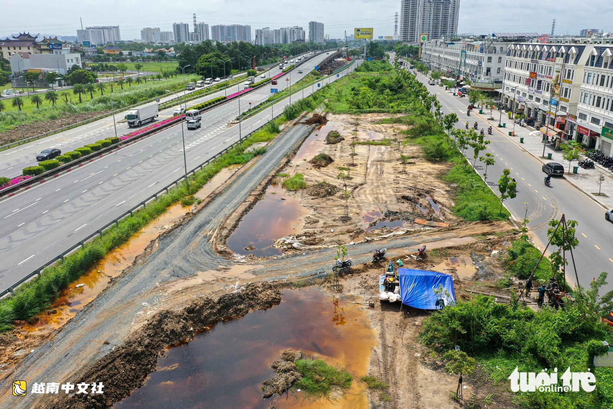 直击越南守添-隆城地铁70-80米深地质钻探现场