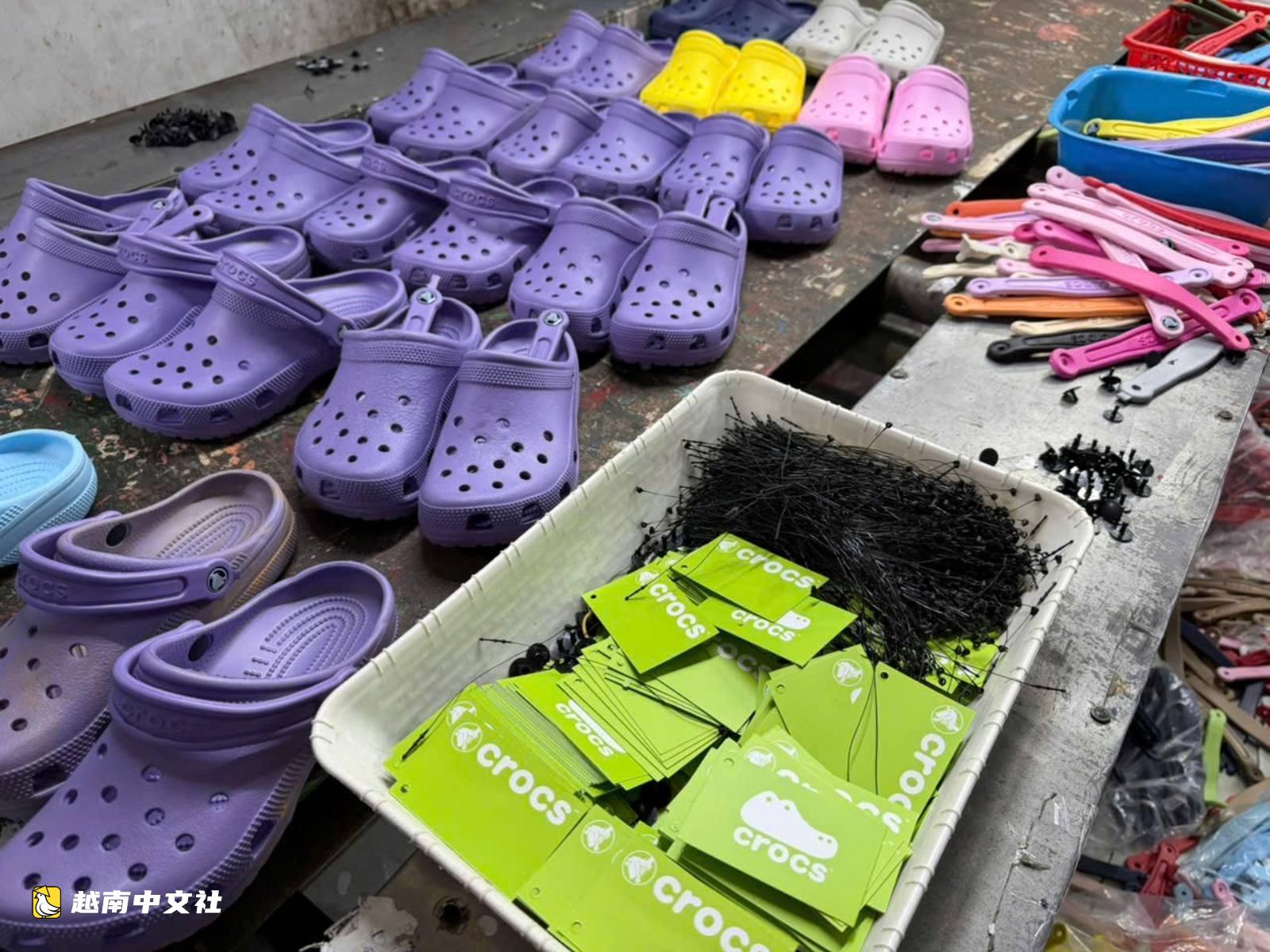 越南一對夫妻涉嫌領導仿冒Crocs、Nike等鞋類生產網絡被抓獲