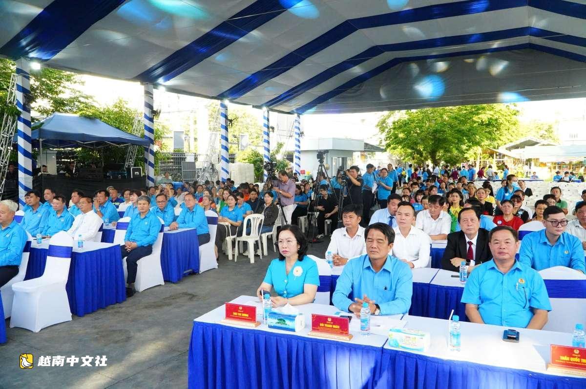 越南國家副主席:提高勞動生產率要與勞動者穩定收入同步進行