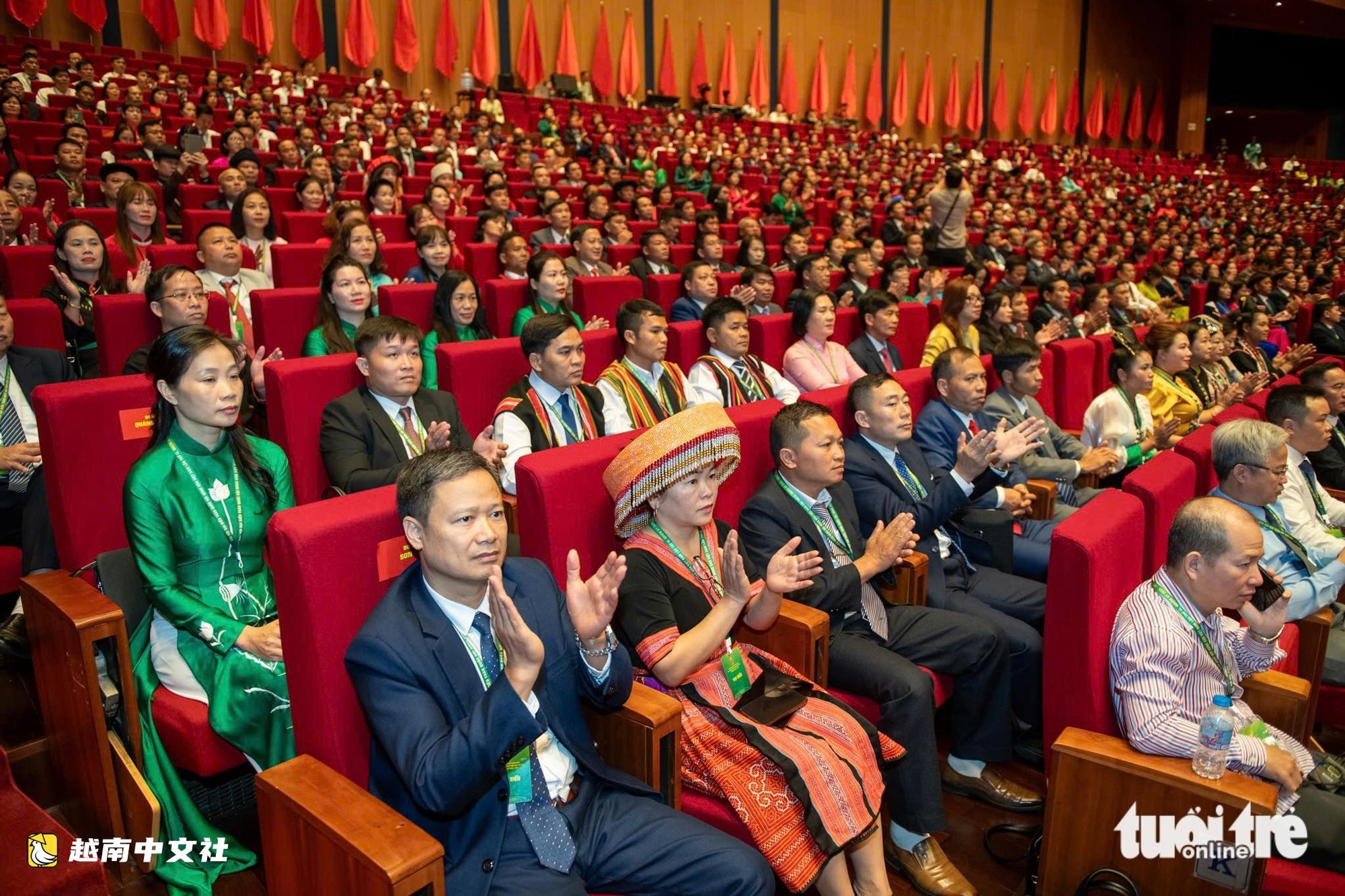 越南農民協會第九次全國代表大會隆重開幕
