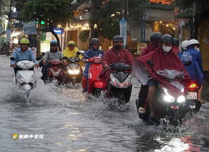 越南眾多航班無法在新山一機場降落