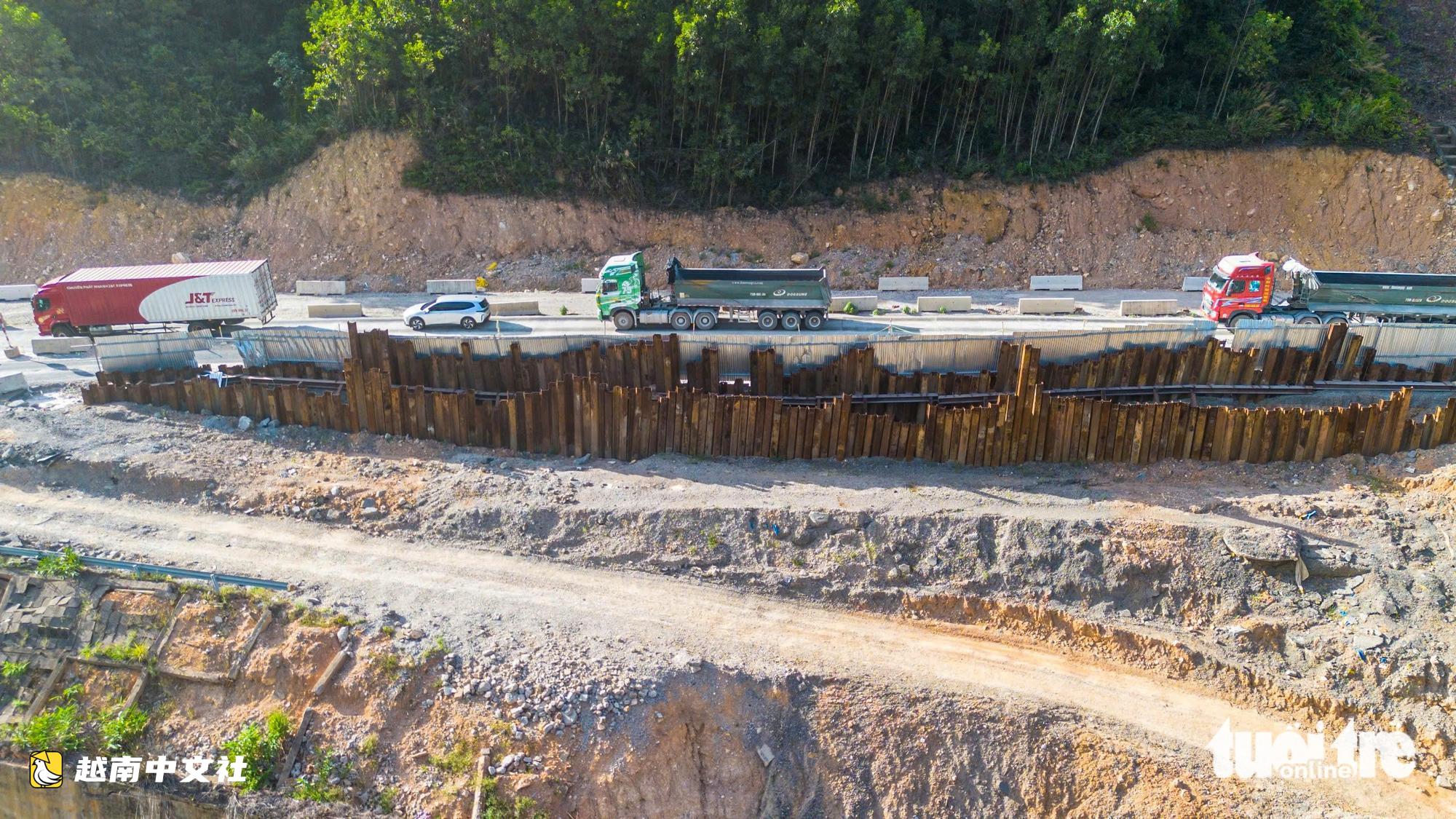 越南拉山-華蓮高速公路四車道面貌接近完工