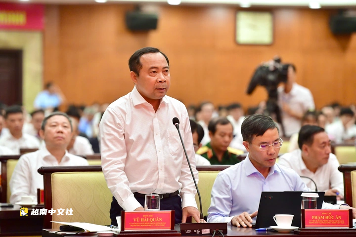 越南總理黎明興與政府代表團與胡志明市領導舉行工作會議,提出助力胡志明市實現兩位數增長方案