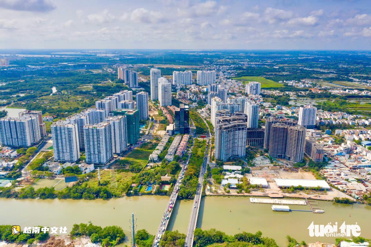 越南胡志明市各鄉改為坊後呈現繁華街景