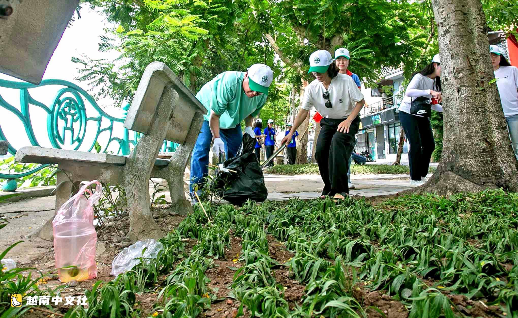 越南西湖正面臨城市化的巨大壓力