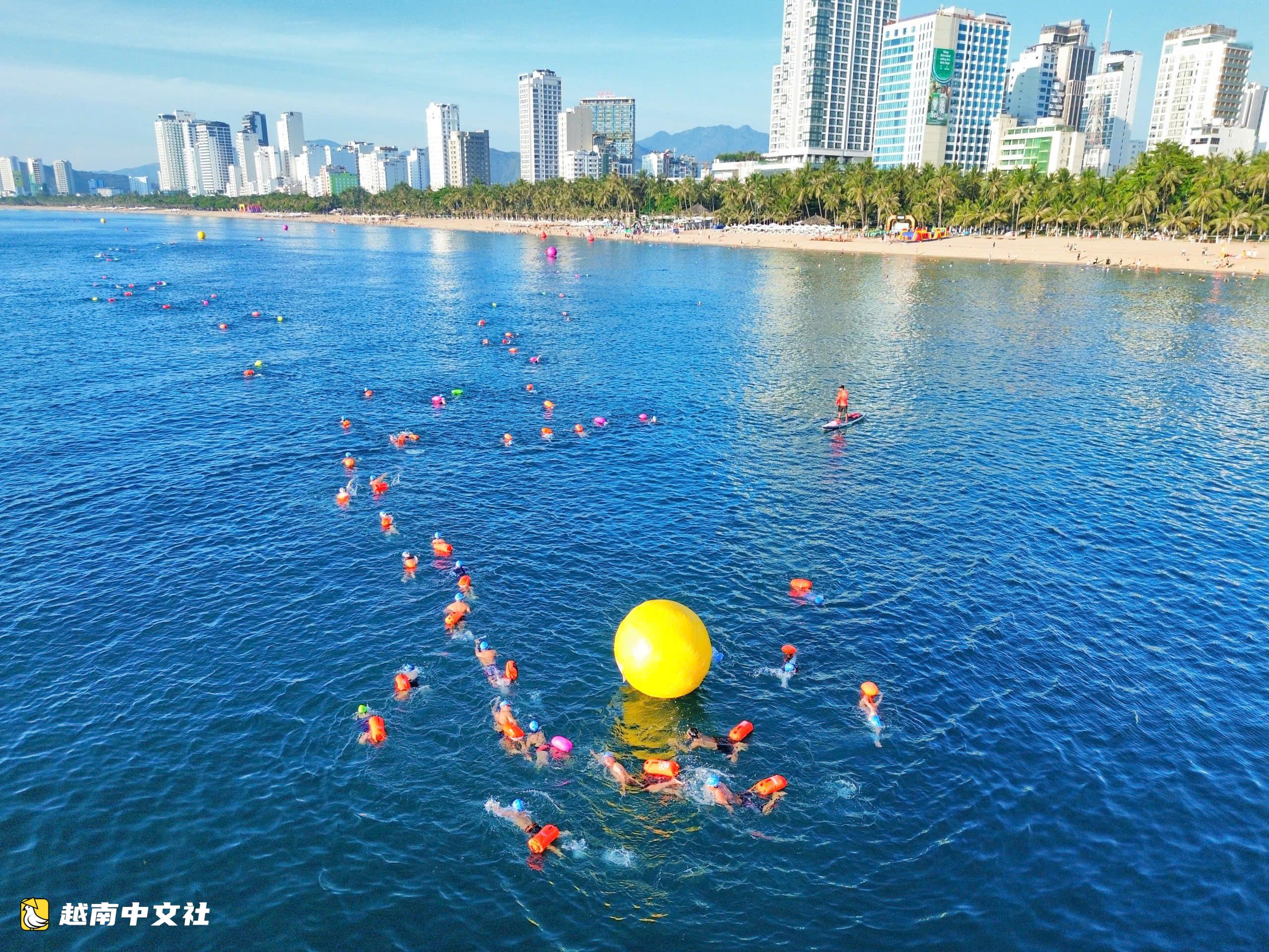 2026年越南慶和海洋節:首次出現9輛花車移動舞臺