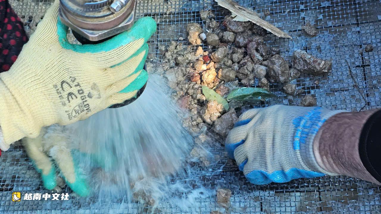 越南代理海軍部長洪曹:是時候擱置過去,共同前進