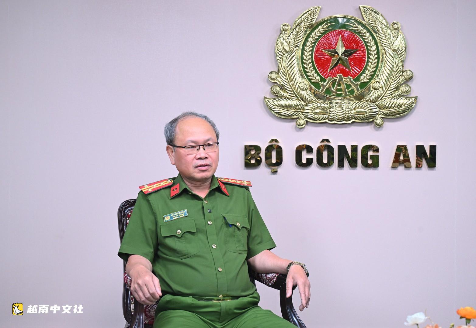 越南為何將多項行政手續下放到鄉級公安?
