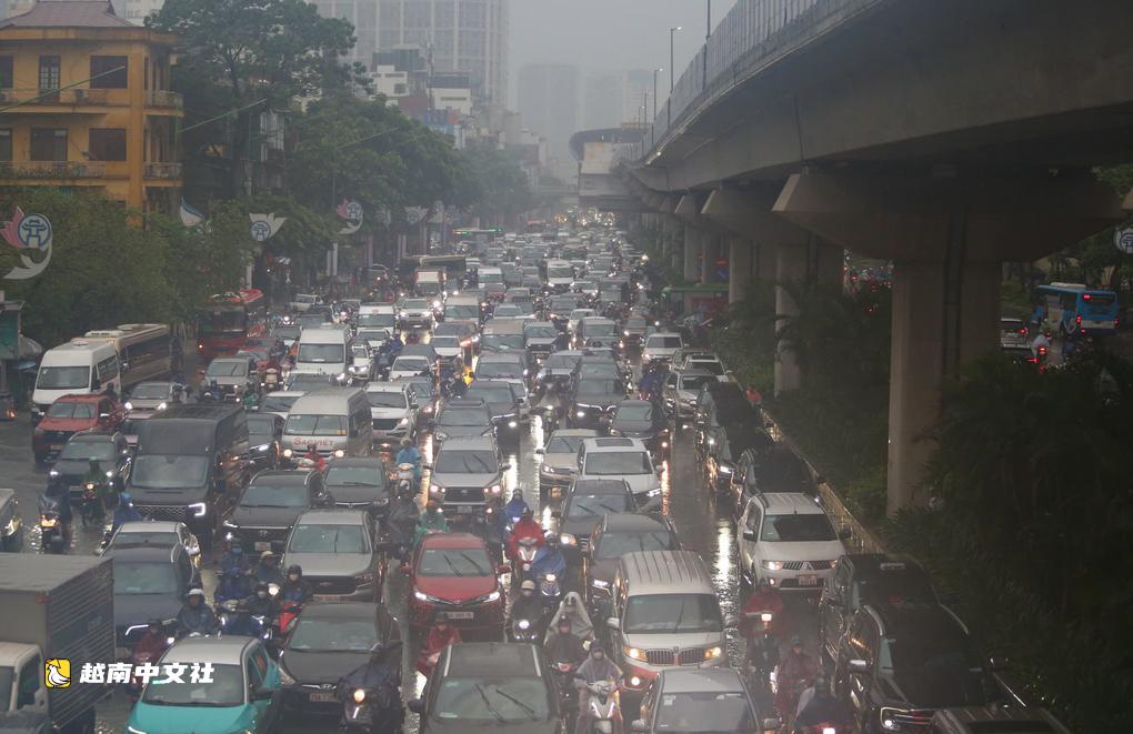 今天下午越南北部有雷陣雨,明天高溫結束