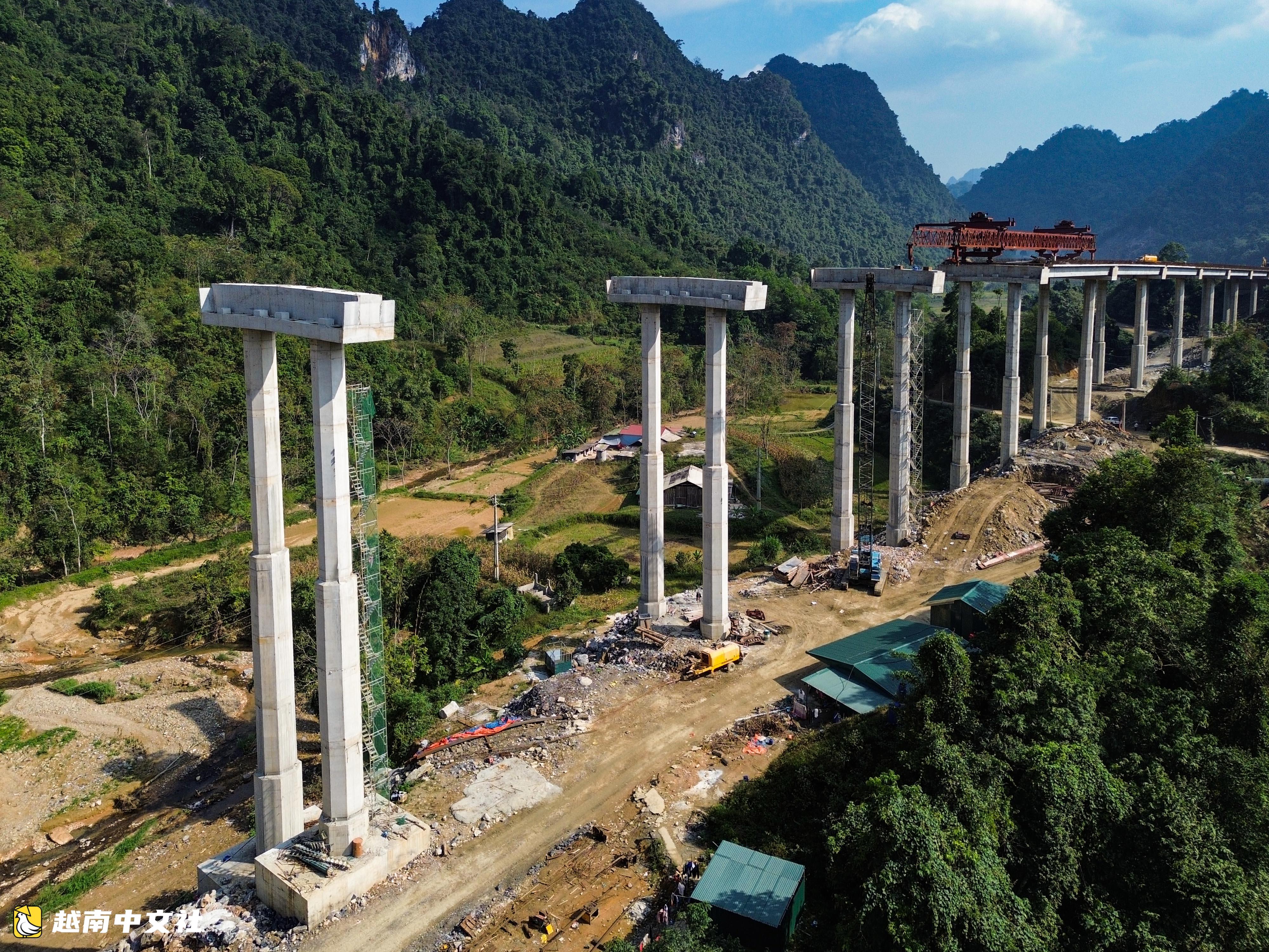 越南總理黎明興:無正當理由不得推遲重點項目建設進度