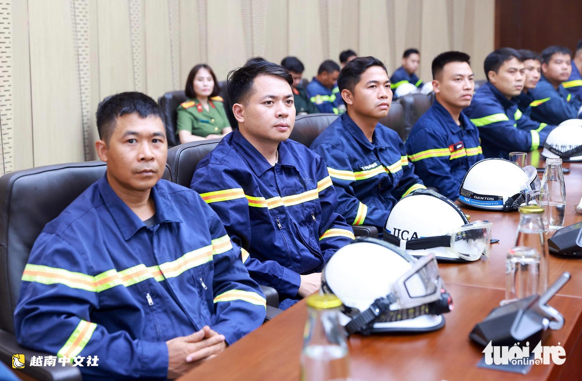 越南公安部派遣救援隊赴委內瑞拉地震災區
