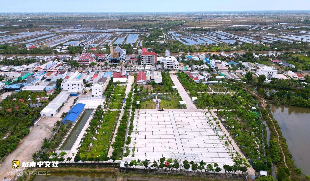 越南Tắc Sậy：从芦苇地变成西部著名的朝圣地