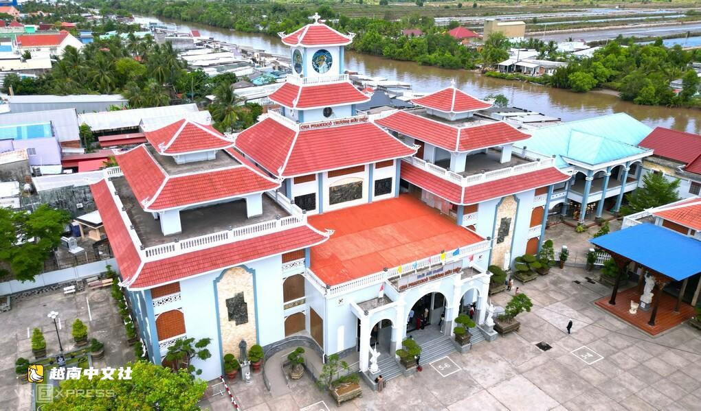 越南Tắc Sậy:從蘆葦地變成西部著名的朝聖地