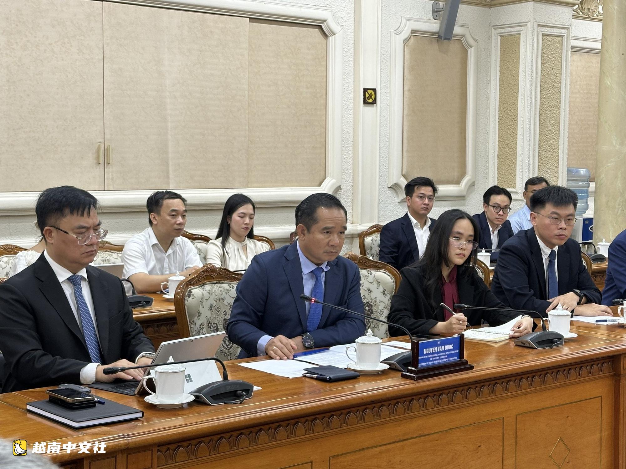 越南胡志明市與大華銀行討論參與VIFC框架下的新金融機制