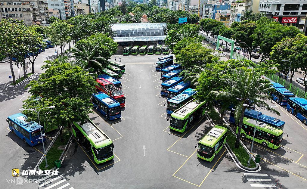 越南胡志明市今起免公交車票