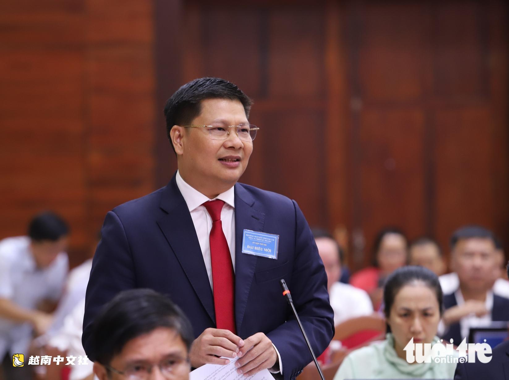越南得樂省人民議會會議熱議企業解散、洪災頻發等難題