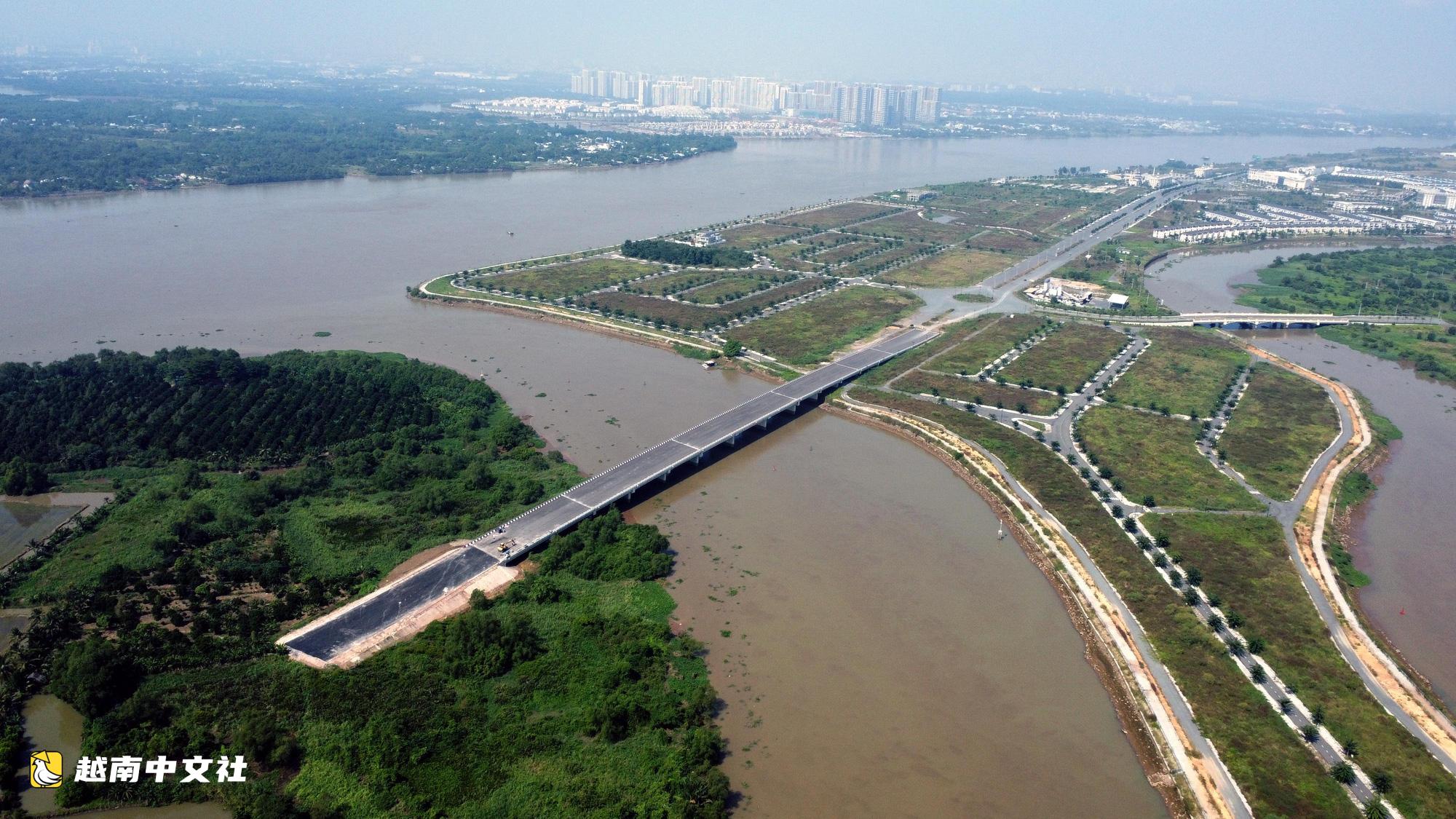 越南同奈市阮有景大道如何連接濱江路與高速公路?