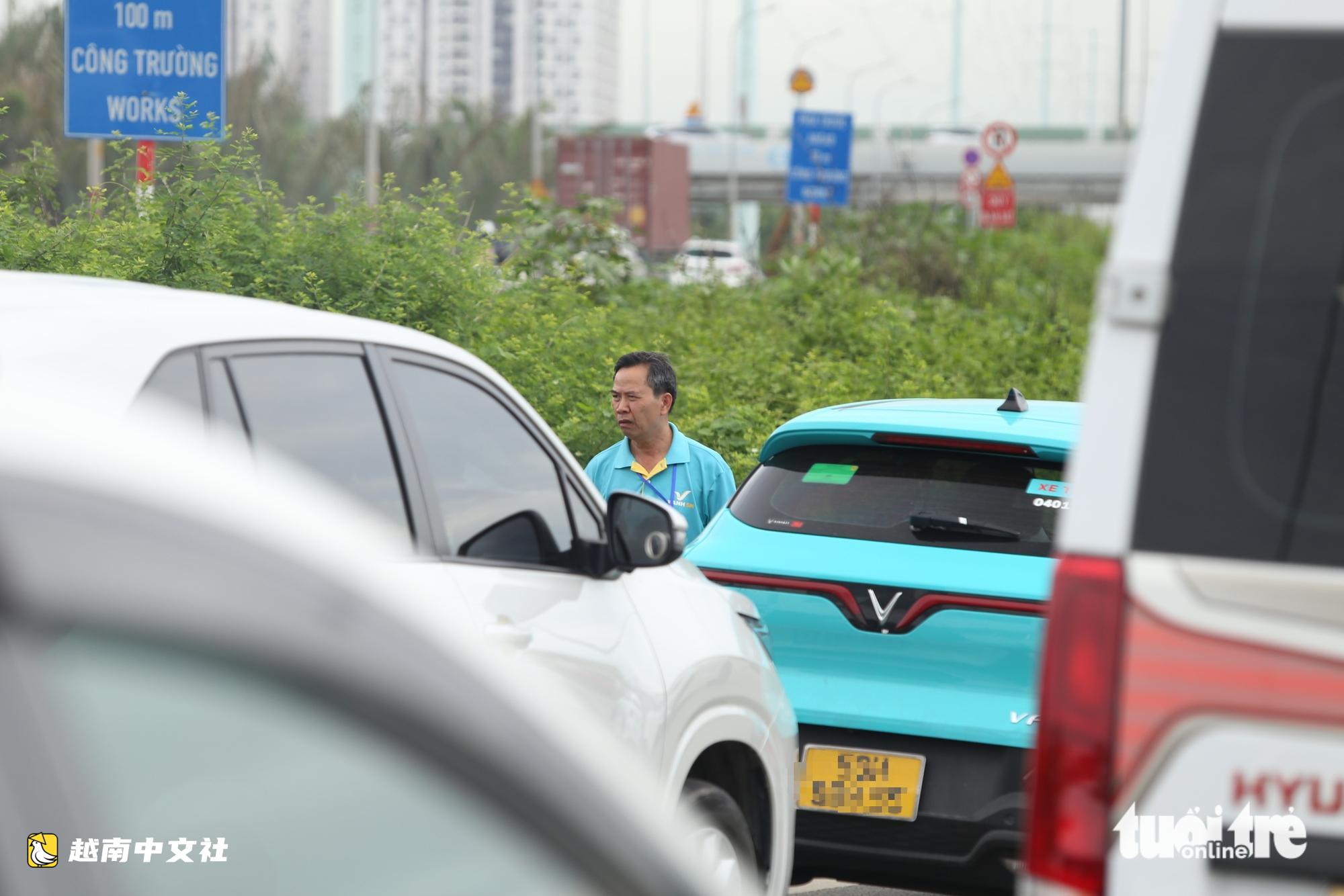 越南胡志明市 - 隆城高速公路擁堵延長,司機需注意什麼?