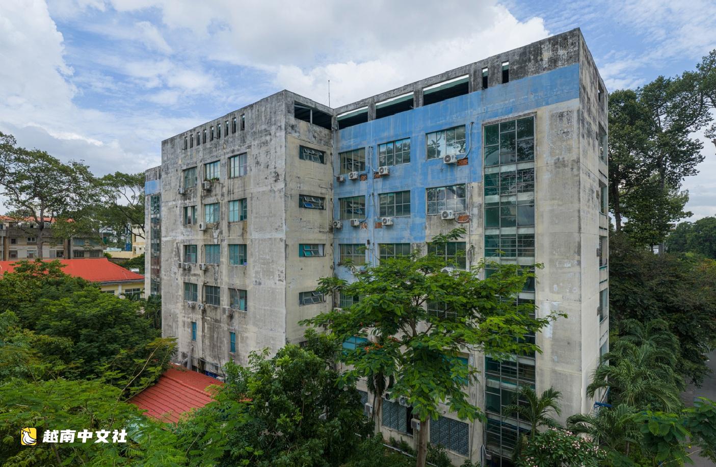 越南胡志明市120年曆史的範玉石醫院換新裝