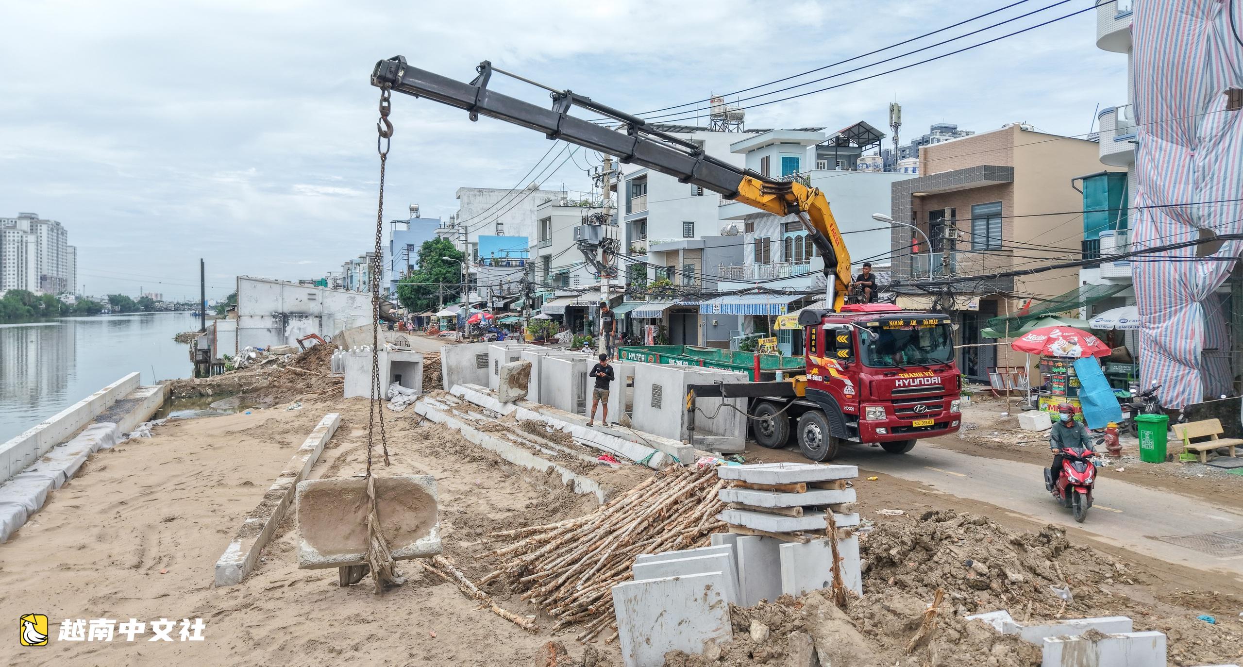 越南胡志明市Đôi運河北岸項目動工近一年現狀