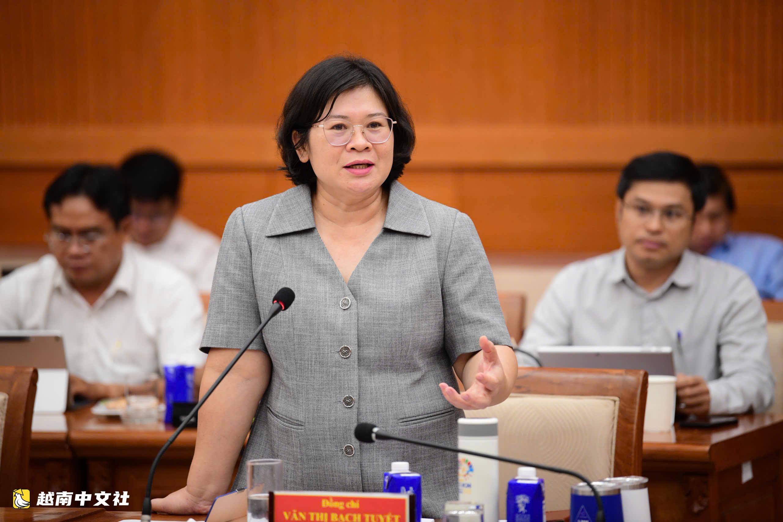 越南胡志明市市委常務副書記黎國峰:傾聽並及時解決民眾在各大項目中的訴求