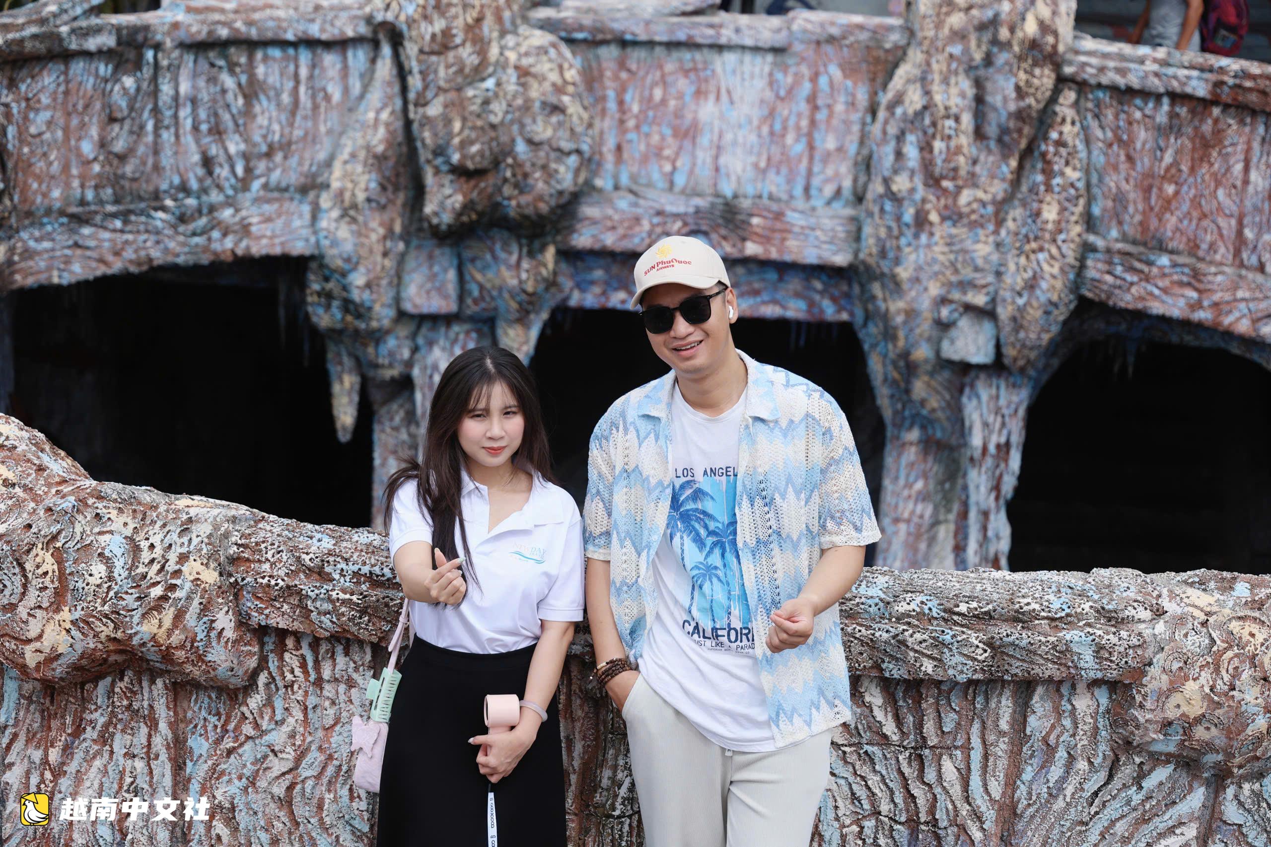 越南芽莊灣“化石”船內的獨特水族館