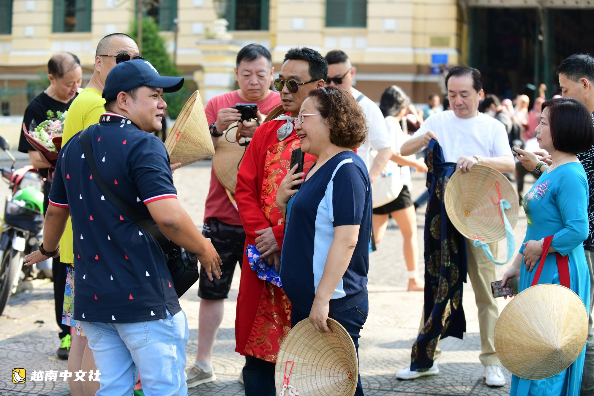 越南7月11日早間新聞:政府規定管理幹部免職審查情形