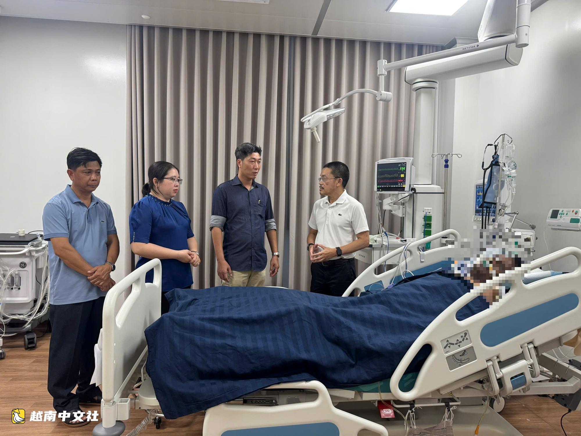 越南富國島快艇傾覆事故:10具遇難者遺體被送往胡志明市大水鑊醫院保存