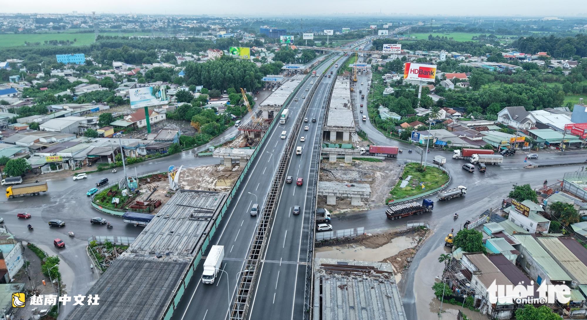 加速連接隆城機場:越南青年報在特大型工地上拍攝的最新圖片