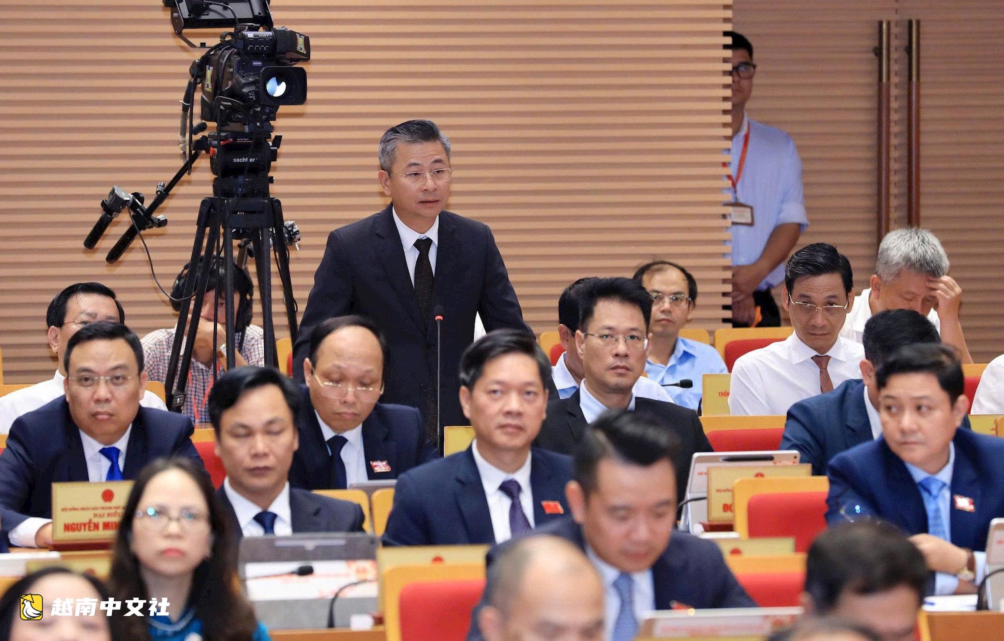 河內市建設局局長:剛剛過去的降雨只是“積水”,並非內澇