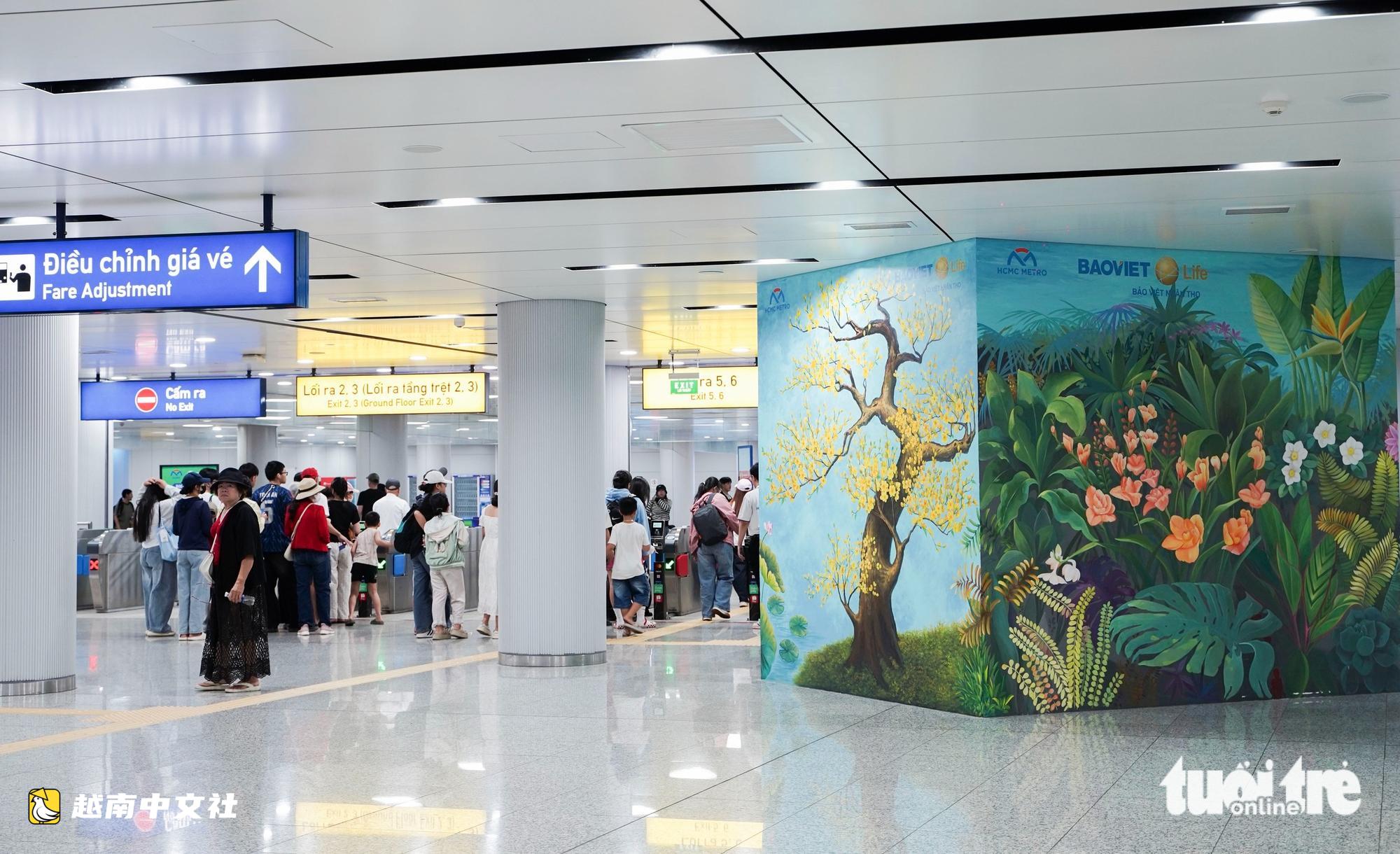 越南將公共藝術引入濱城地鐵站
