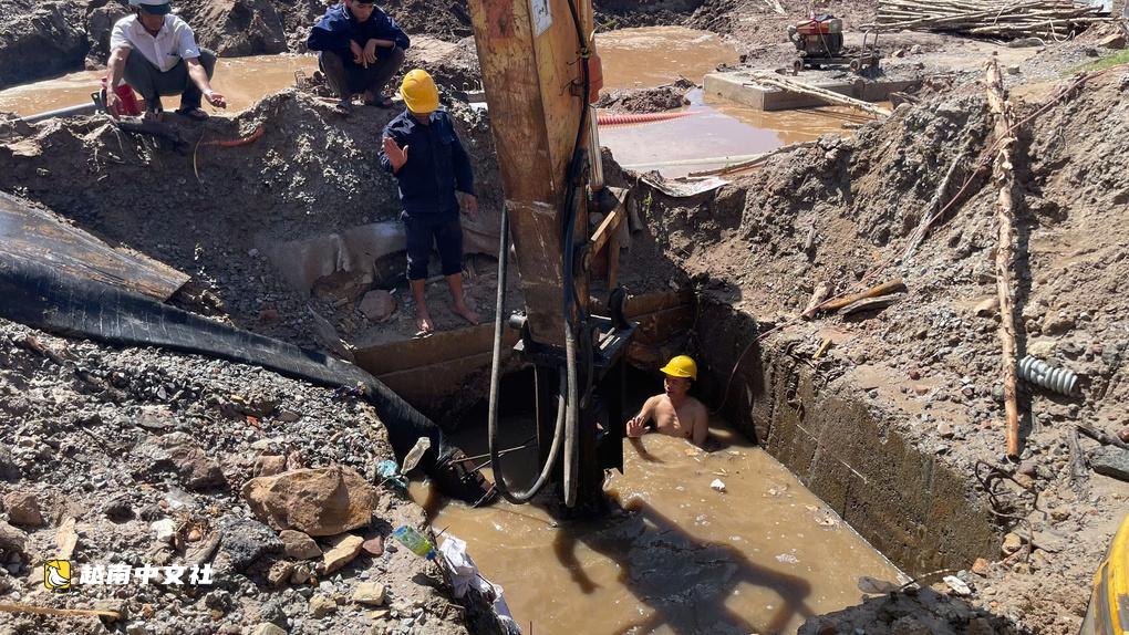 越南富國島3000戶居民因管道破裂斷水數日