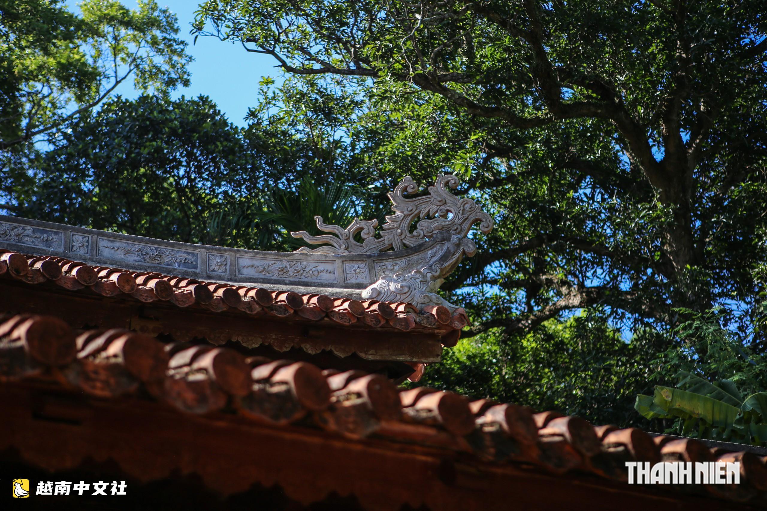 越南阮朝多位皇帝曾留下詩篇讚美聖緣寺美景的國寺