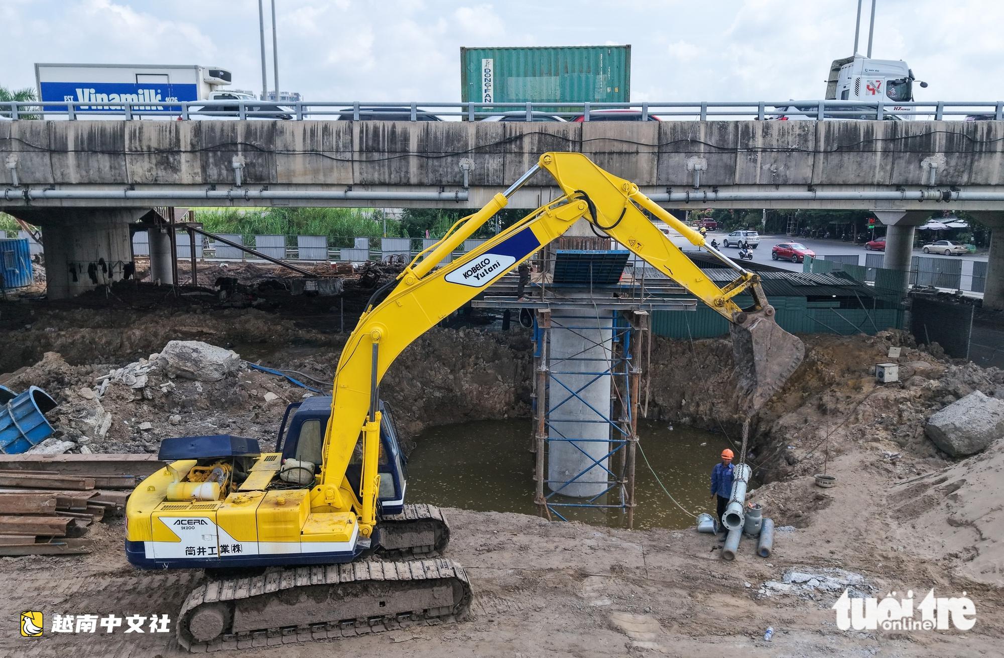 越南安富立交連接線趕工期,為隆城機場商業運營做好準備