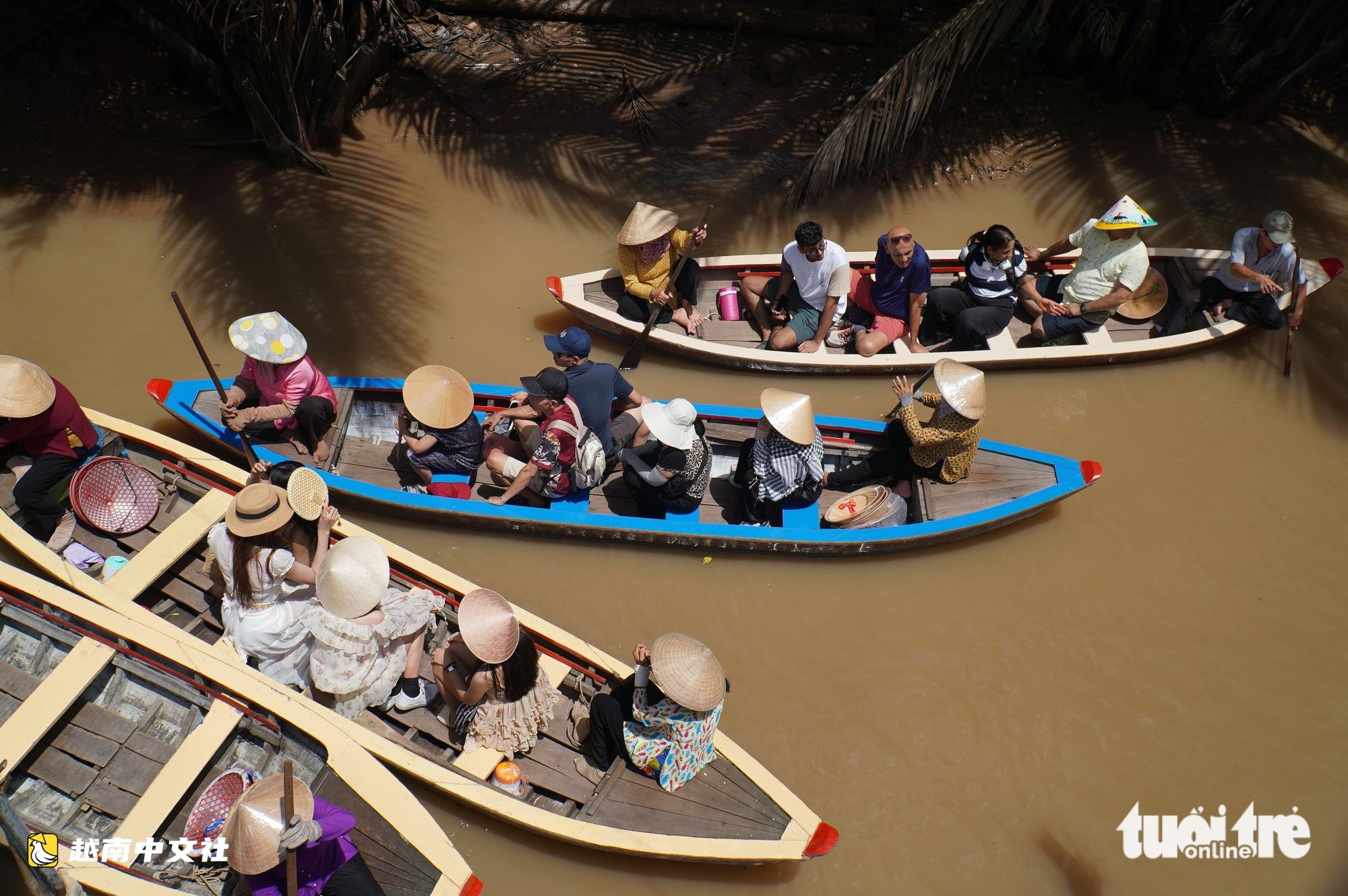 越南旅遊勝地泰孫島(Thới Sơn)社交網絡走紅,划船擁堵問題得到緩解