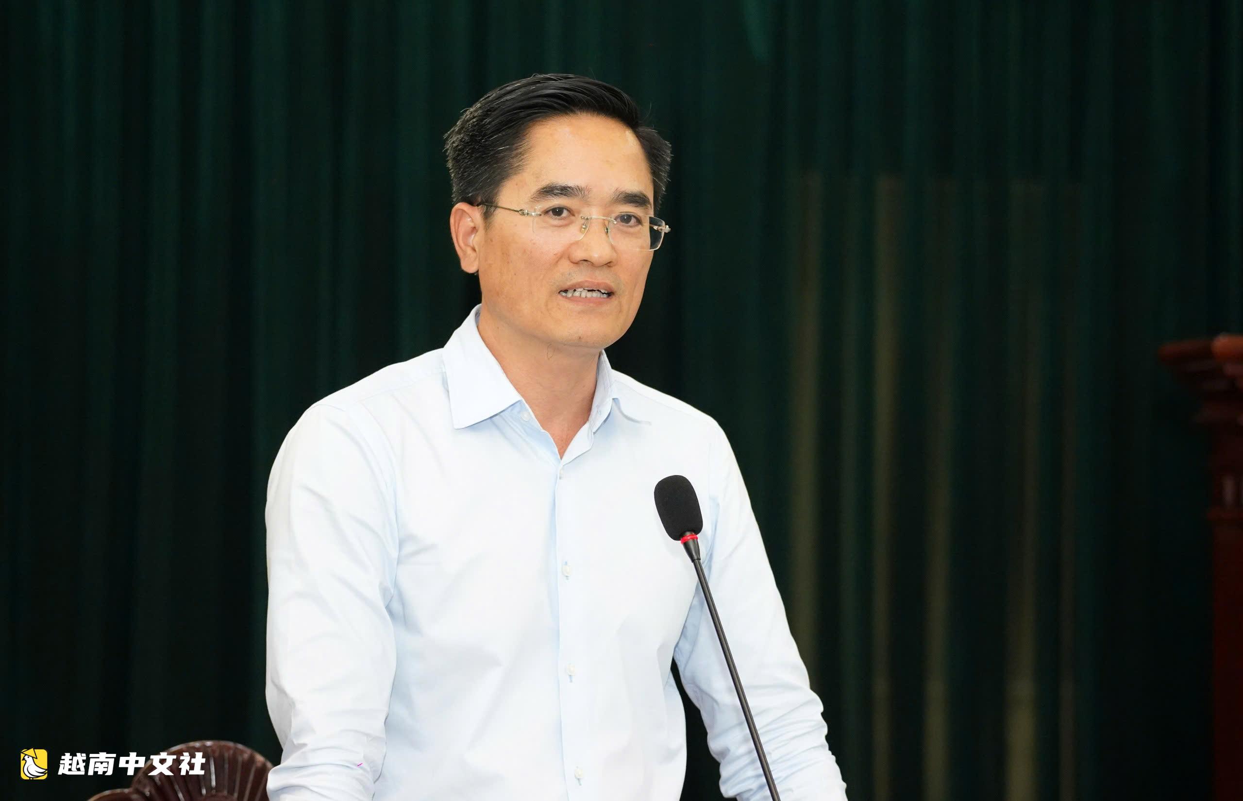 越南國內外專家就芹耶-頭頓跨海公路百年願景方案建言獻策